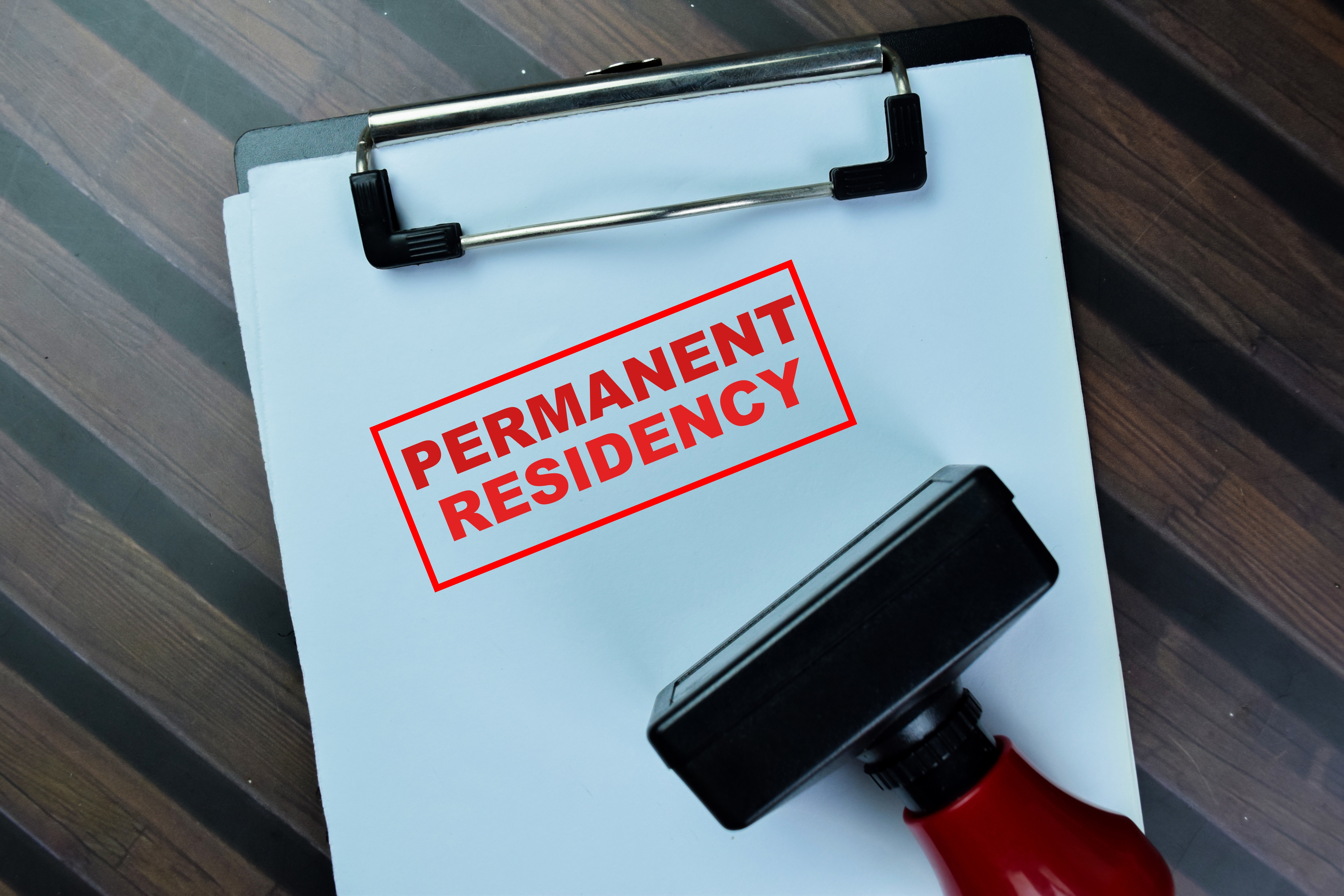 What is a permanent residence permit: pros and cons of being a permanent resident